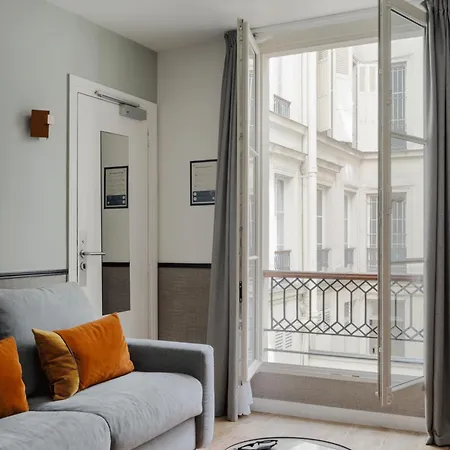 Edgar Saint-lazare - Amsterdam Aparthotel 4*